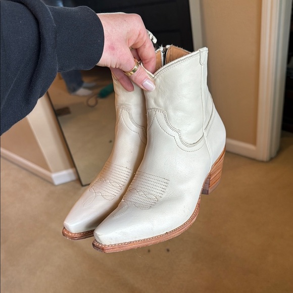Tecova - Dakota Cream/White Ankle boot - Picture 3 of 5